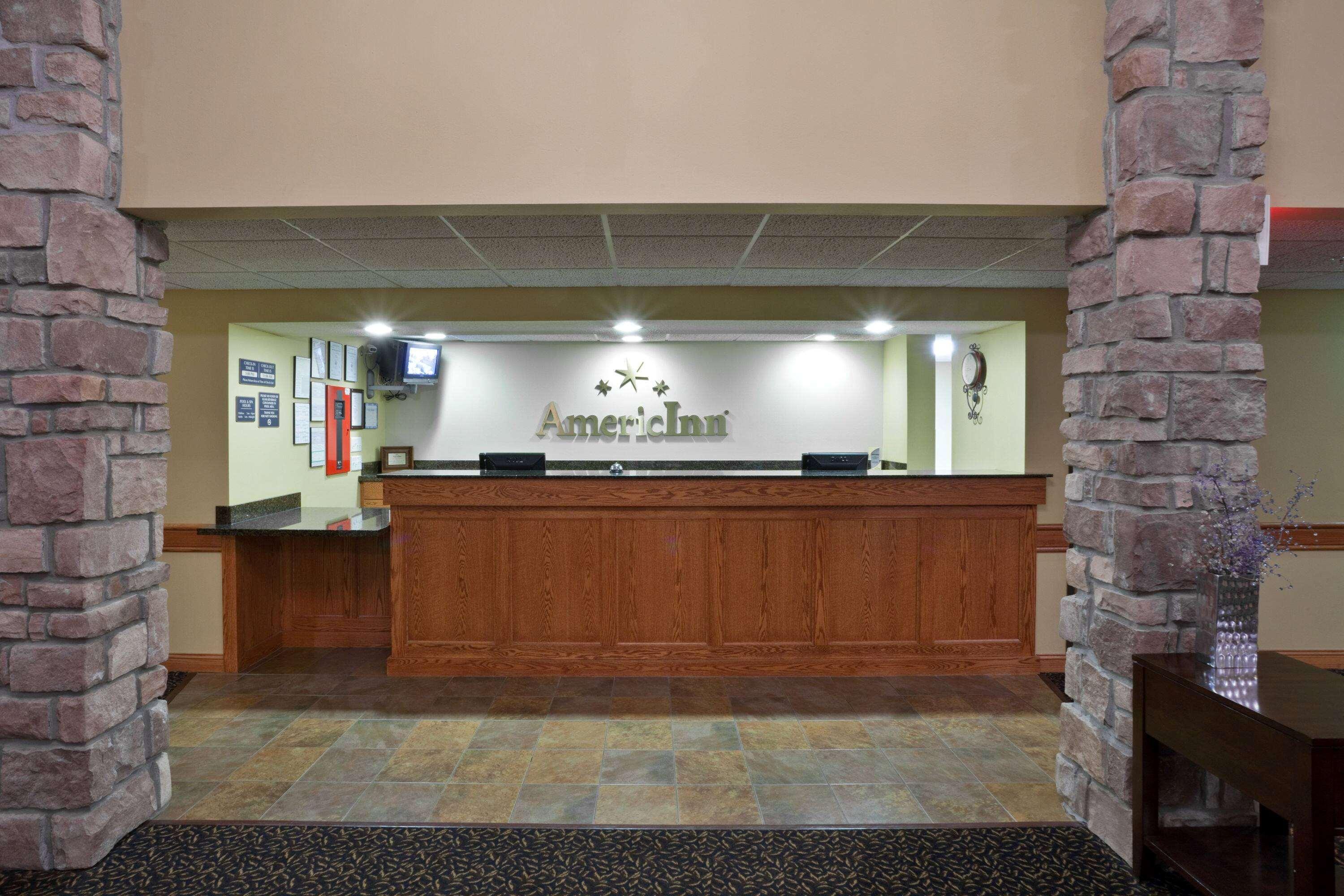 Americinn By Wyndham Lincoln South Exterior photo